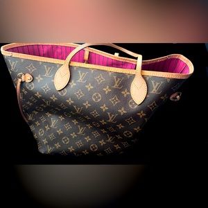 Authentic Louis Vuitton 3 piece handbag set!